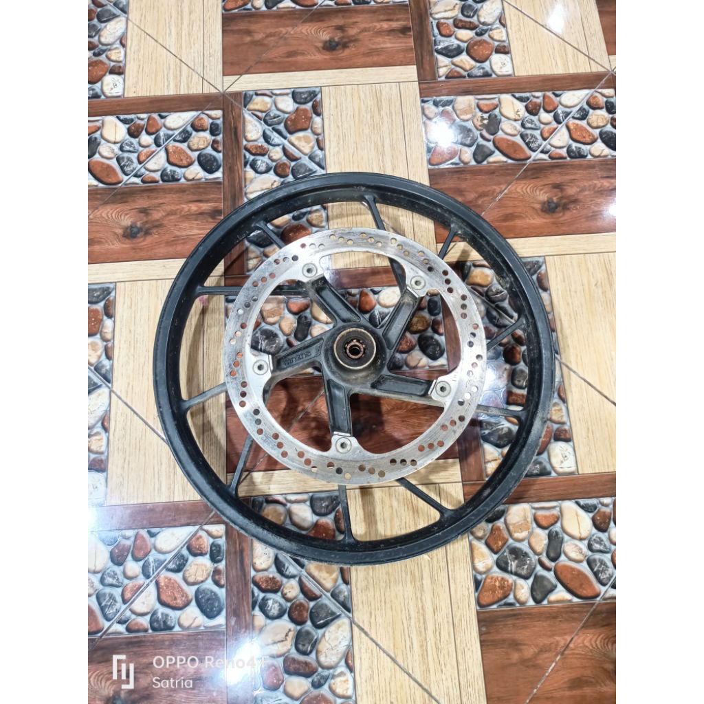 Velg original satria FU