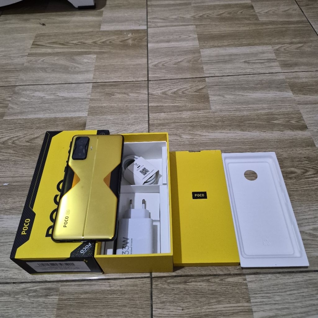 poco f4 GT 12 256GB FULLSET SECOND