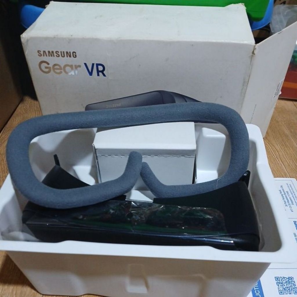 preloved samsung gear VR