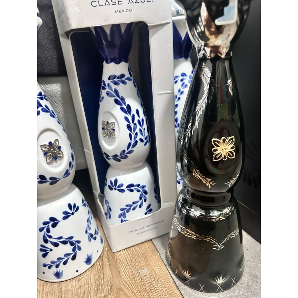 BOTOL AZUL ULTRA  OPEN SOFA SPEND 70 juta on bill botol kosong ya pajangan koleksi original