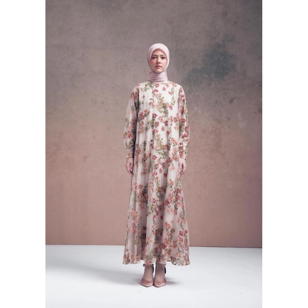 Riamiranda Raswa Dress Signature