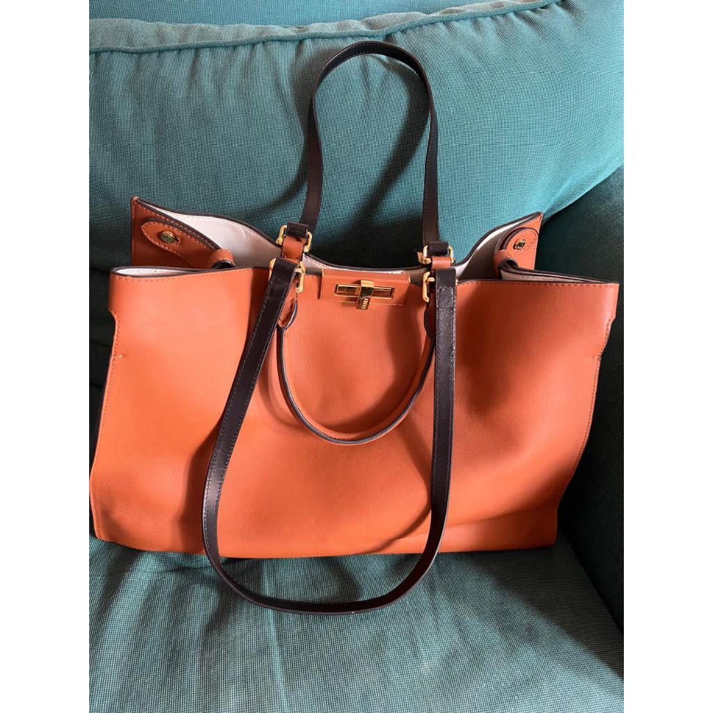 Tas Fendi Tote Solid Bag