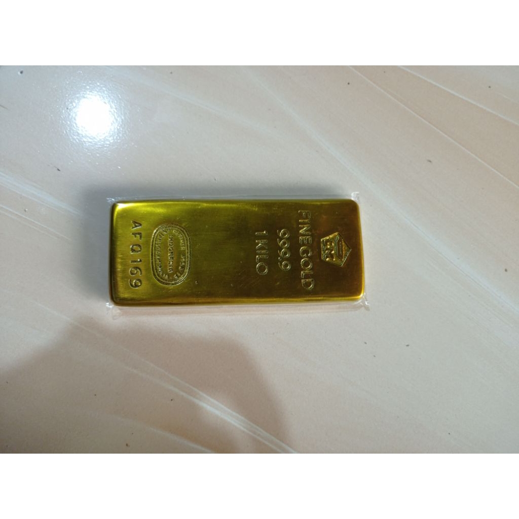 Miniatur replika Emas Batangan Diecash Emas 1 kg pajangan rumah berkwalitas