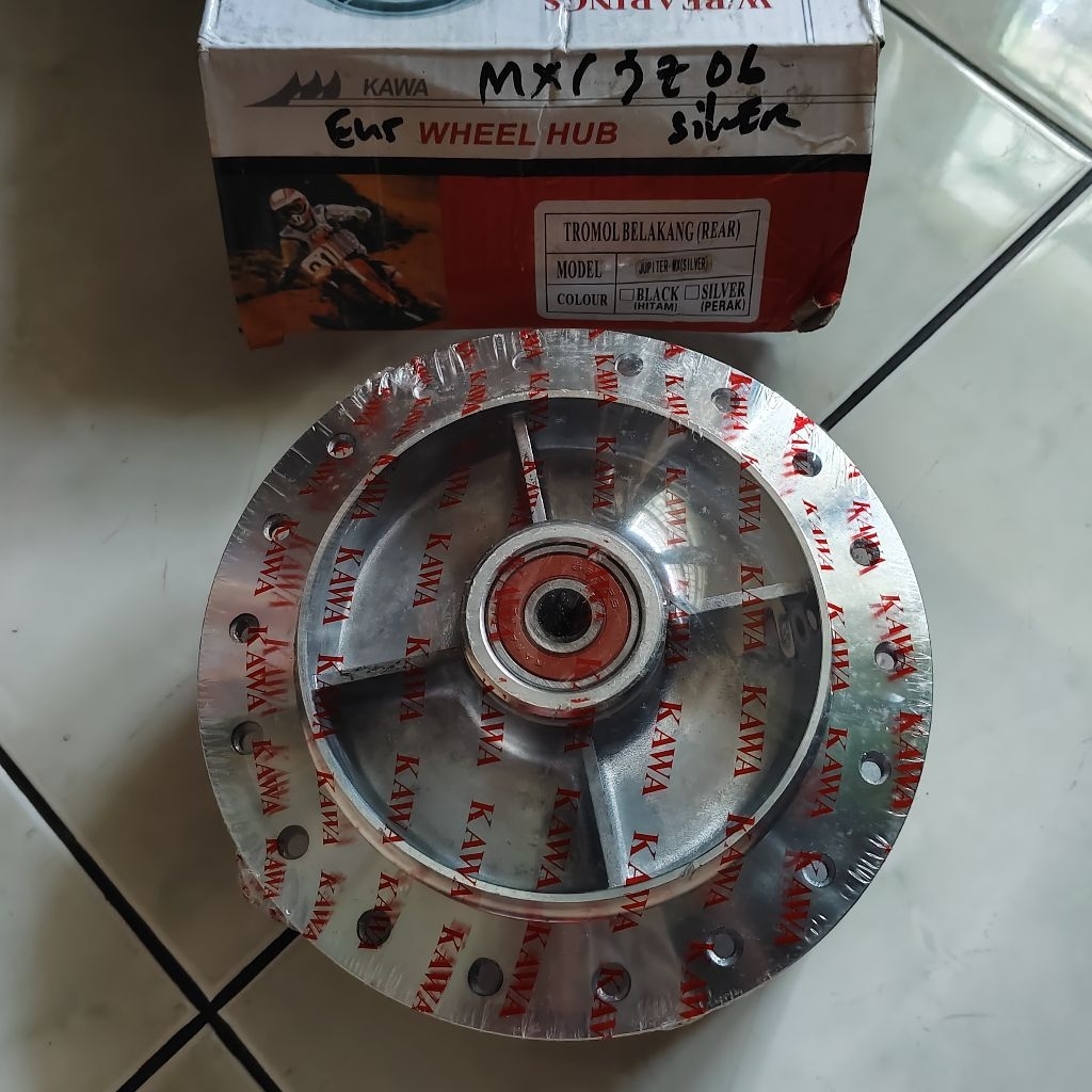 Tromol belakang Silver + bearing + Bos laher Yamaha Jupiter MX 135 old /Jupiter Z burhan / Jupiter Z