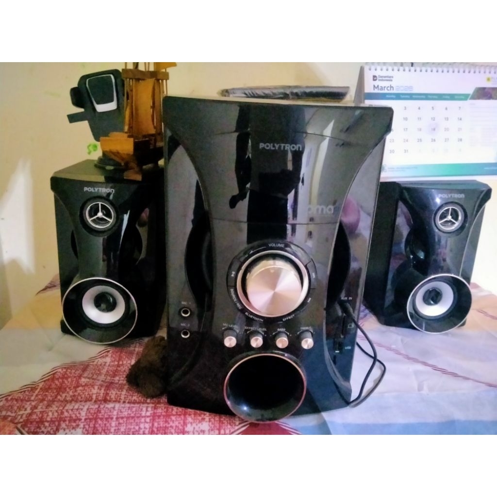 SpeakerPolitron
