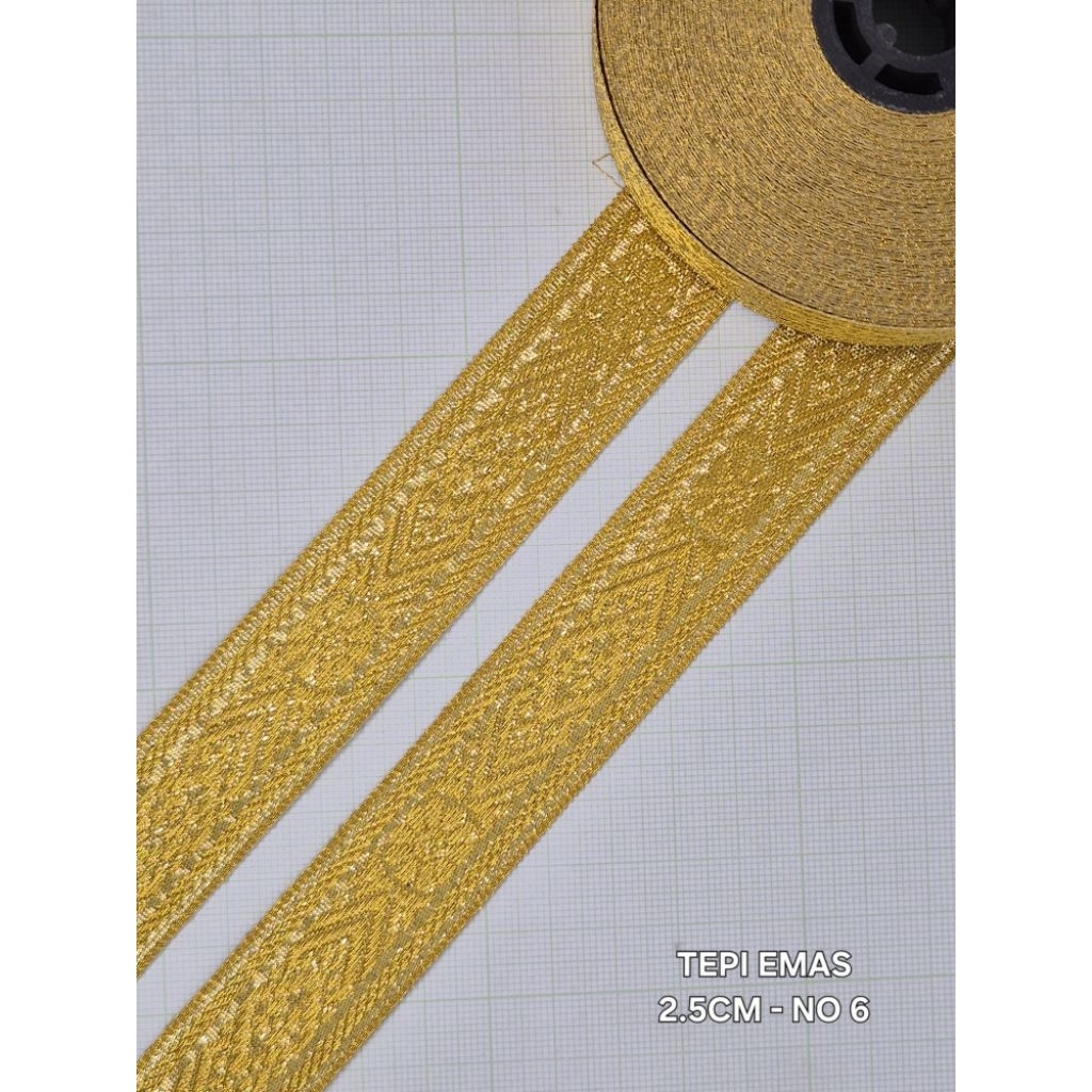 Renda tepi india emas 2.5cm 0126 16meter