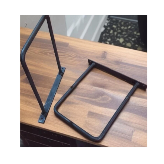 Rak Display Sepatu Toko Besi Dinding Ambalan Tempat Sandal - Kuat & Elegan