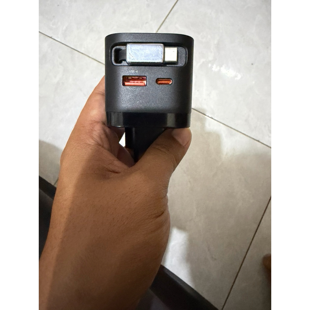 Kiip 65W Gan Charger Retractabel