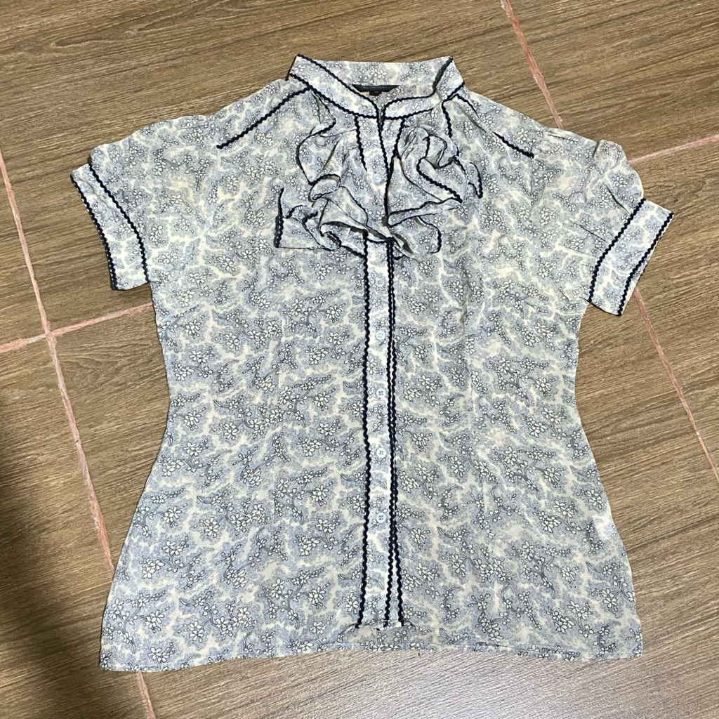 Kemeja Kantor Kerja Formal Wanita Lengan Pendek Bunga Flowers Baju Bekas Cakar