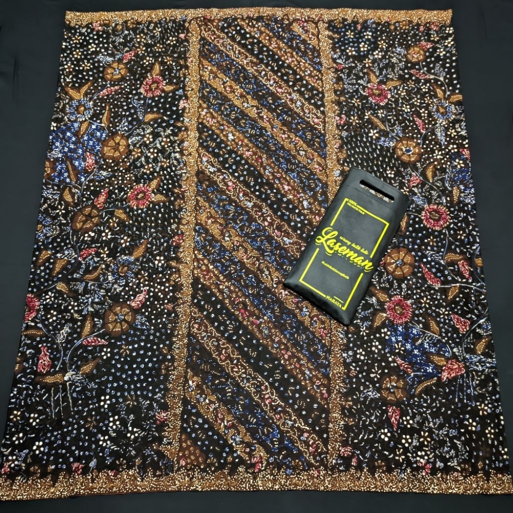 Laseman : Premium Jumbo | Sarung Batik Tulis Lasem