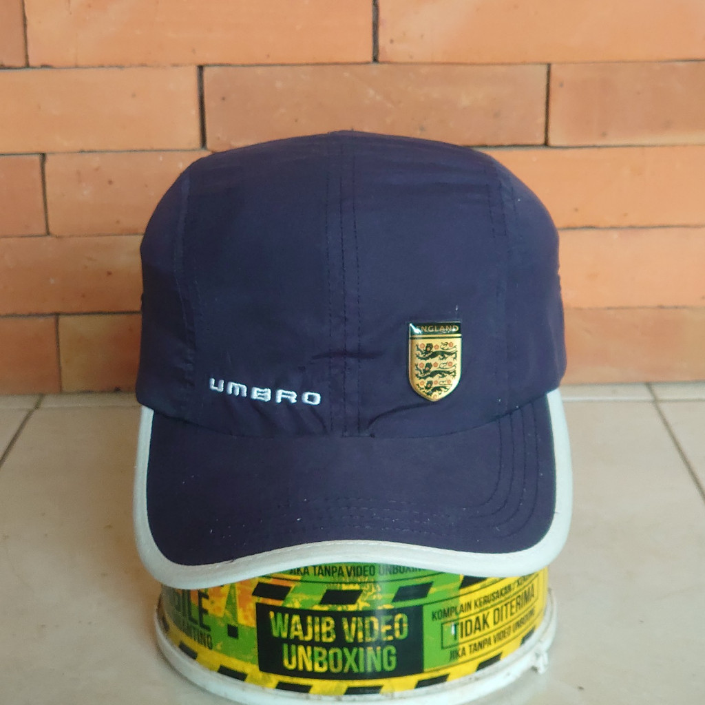 TOPI RUNNING UMBRO X ENGLAND ORIGINAL