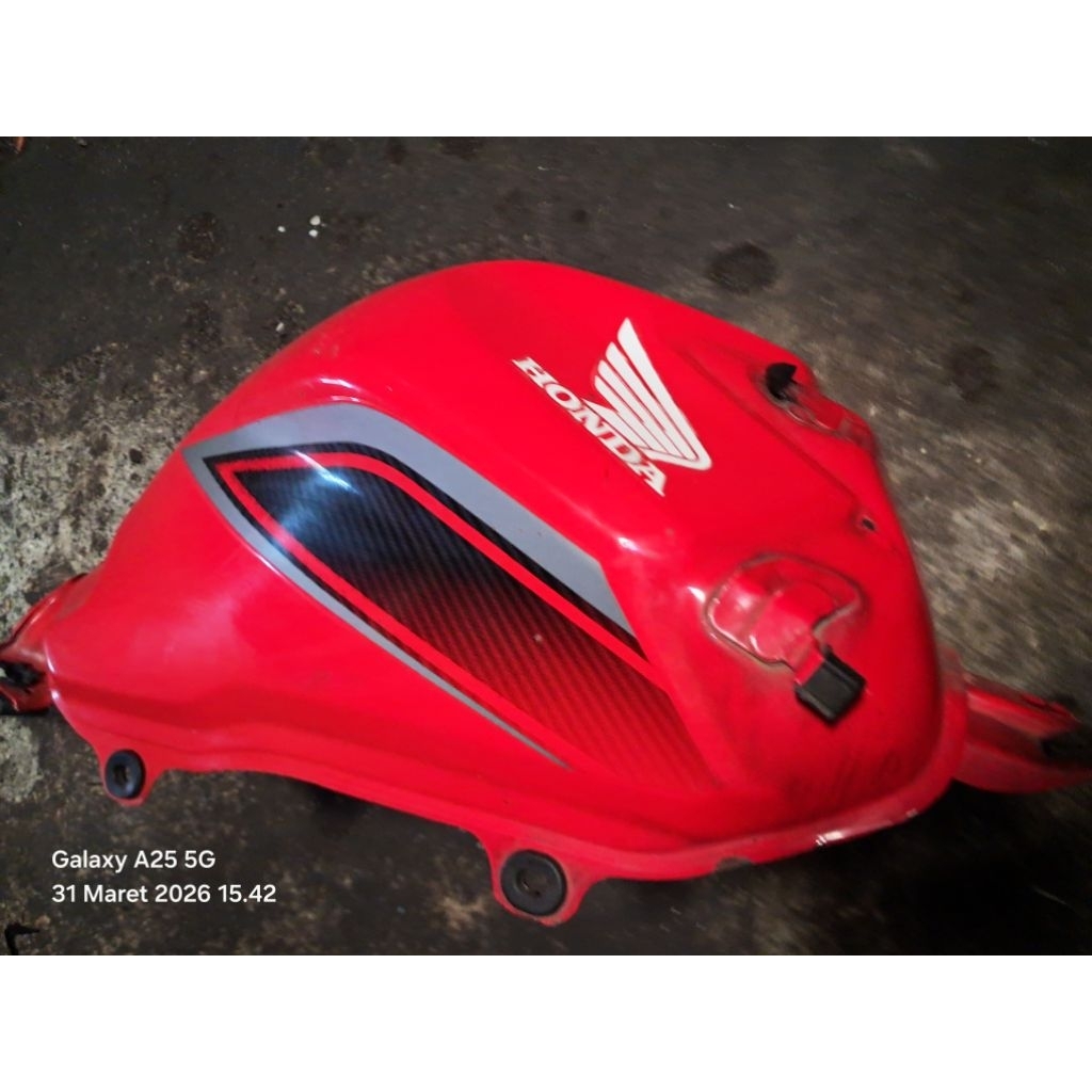 tangki new cb150 R led original merah