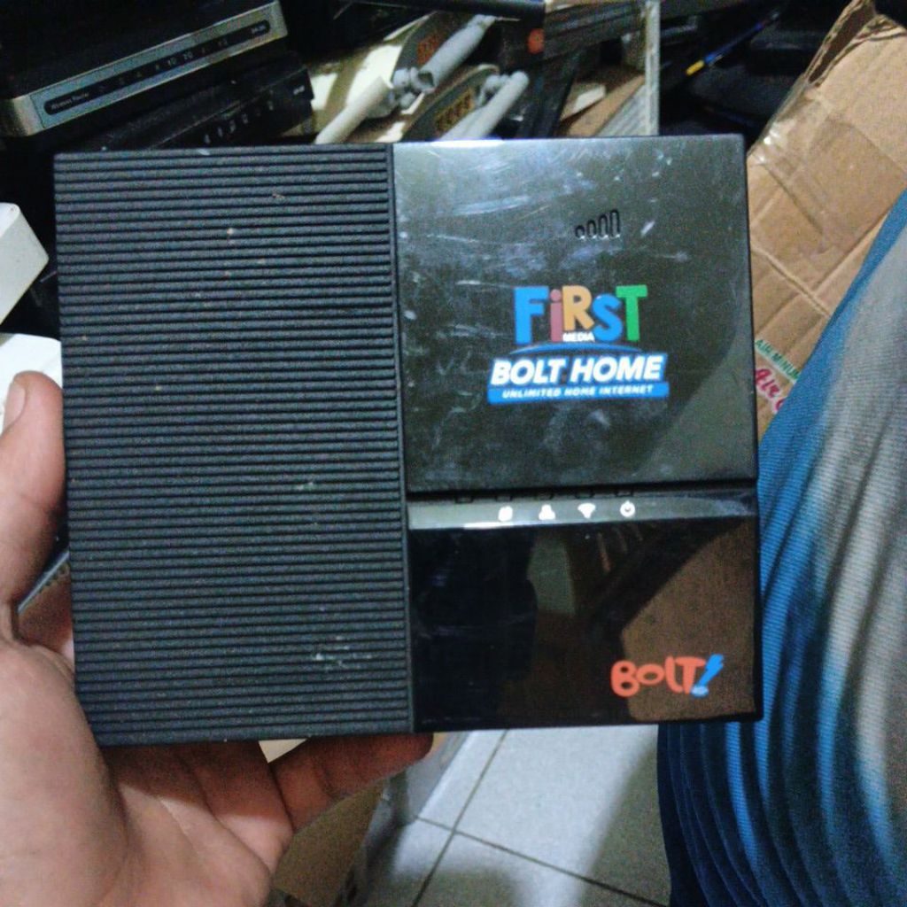 first media BOLT HOME BL201