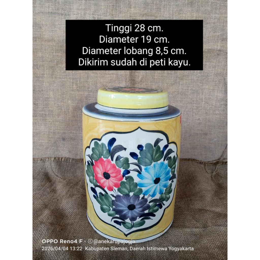 vas guci keramik lukis motif bunga untuk hiasan lemari