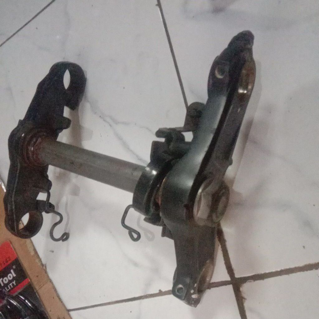 segitiga atas bawah CBR 150R k45g k45n