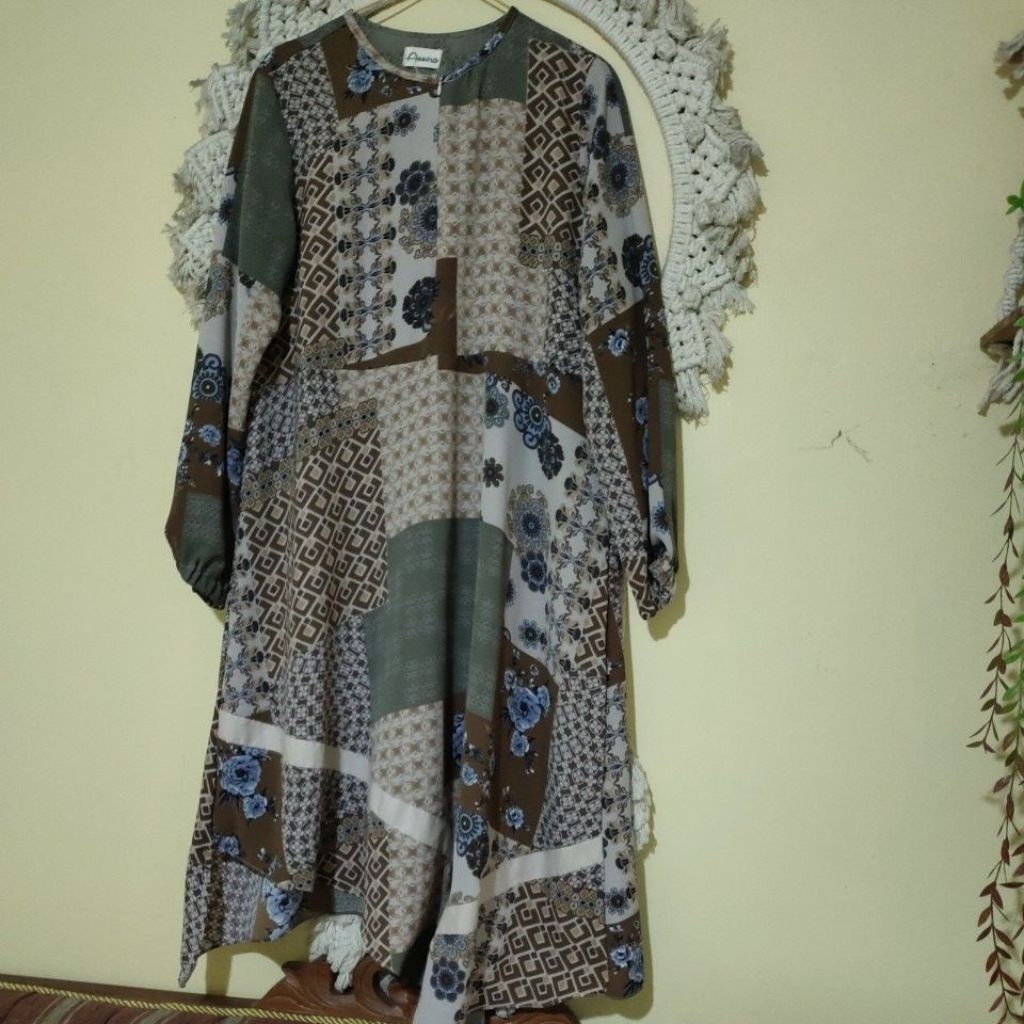 Tunik motif bunga annora PL