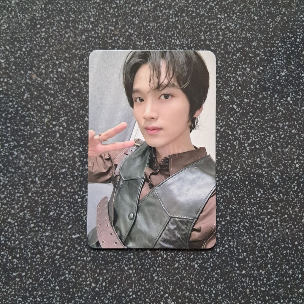 PHOTOCARD OFFICIAL HAECHAN NCTZONE STEAMPUNK POP UP SPACE COUPON CARD VER SELCA SMTOWN