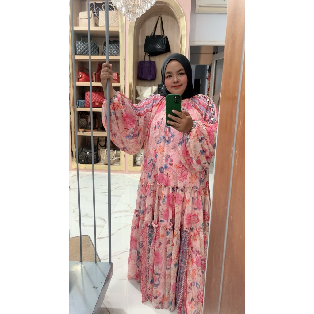 dress brand BNL