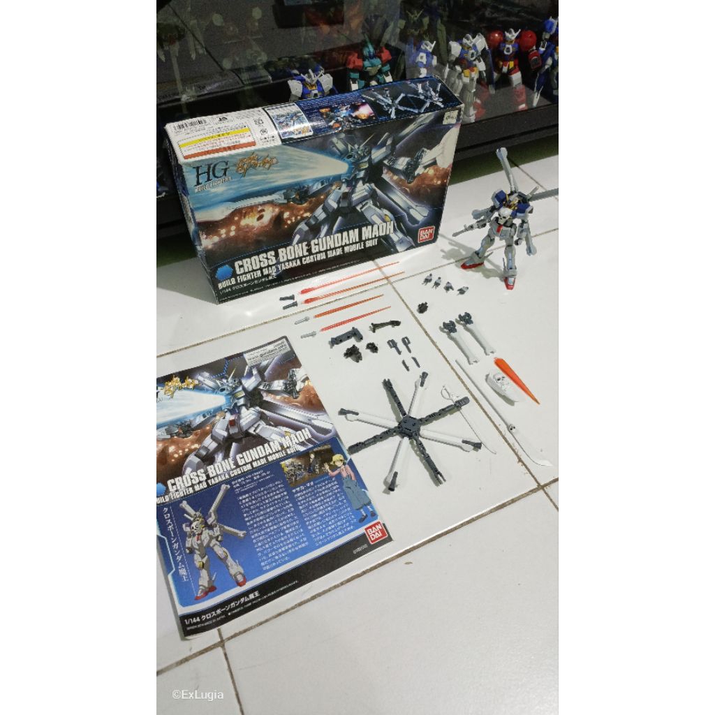 BANDAI MODELKIT HGBF GUNDAM CROSSBONE MAOH + BONUS