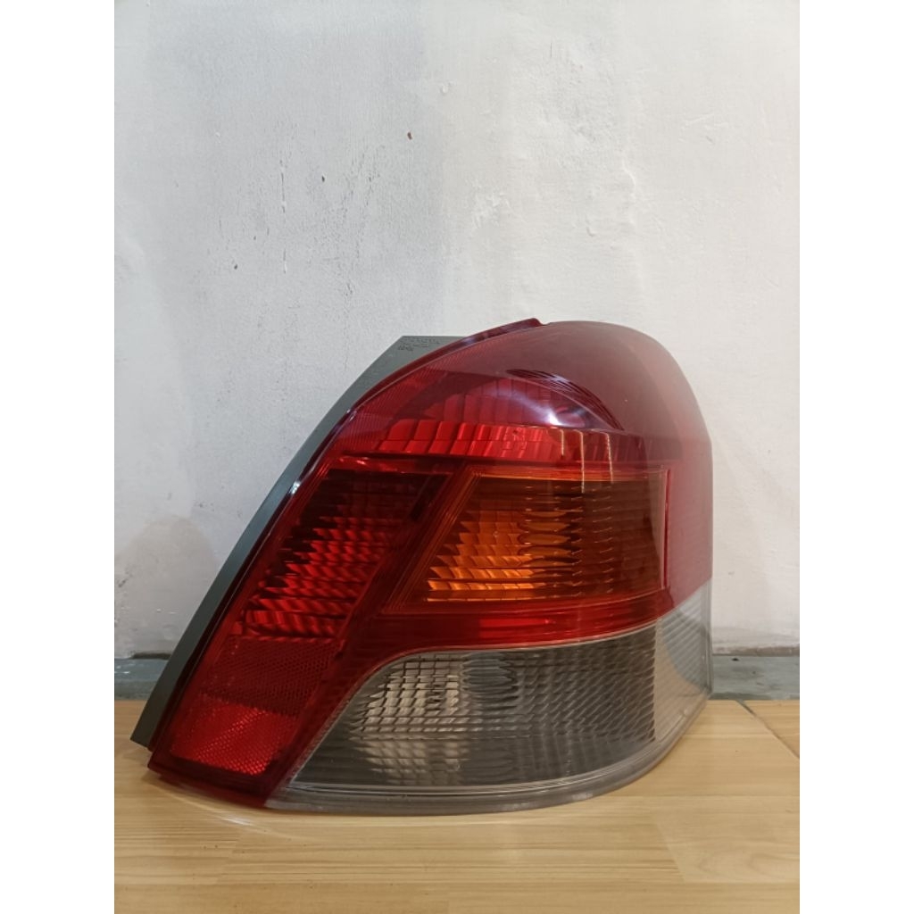 Stoplamp Yaris Bakpao 2010-2011 Kiri dan Kanan
