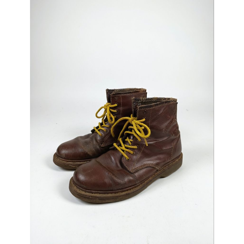 Sepatu Boots Dr.Martens Docmart cowboy style bekas/second/pl/preloved