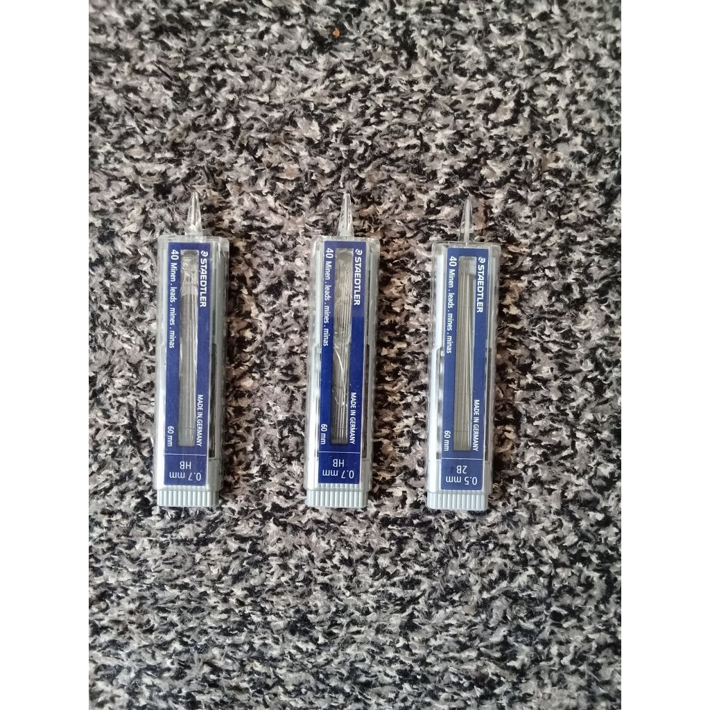 staedtler leads isi pensil mekanik 0.7mm HB