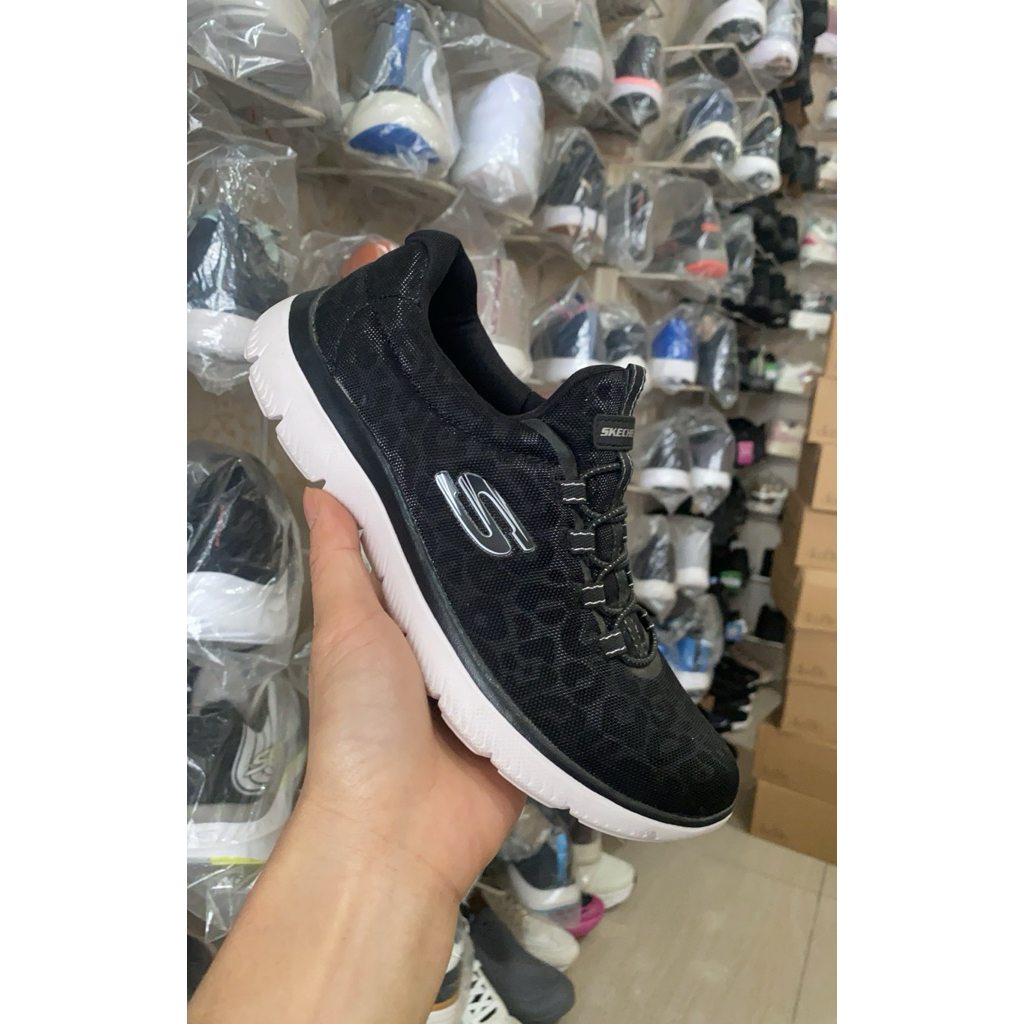 Sepatu Skechers 180 slip on size 36 SALE