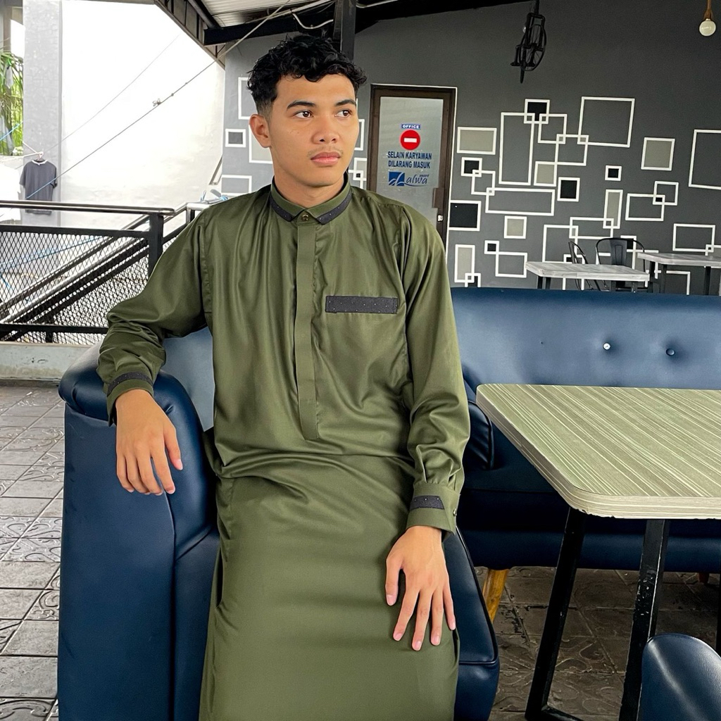 Gamis Pria Premium Warna Hijau Army – Elegan, Nyaman & Stylish (Maroom Collection)