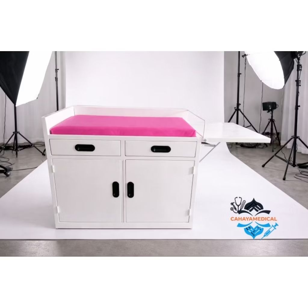 Meja resusitasi bayi / Baby table besi / Meja resusitasi / Meja resusitasi besi