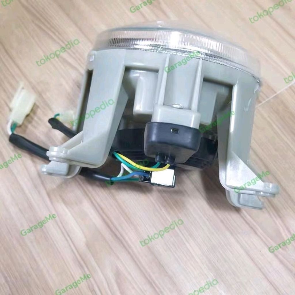 Lampu Peugeot Django Depan