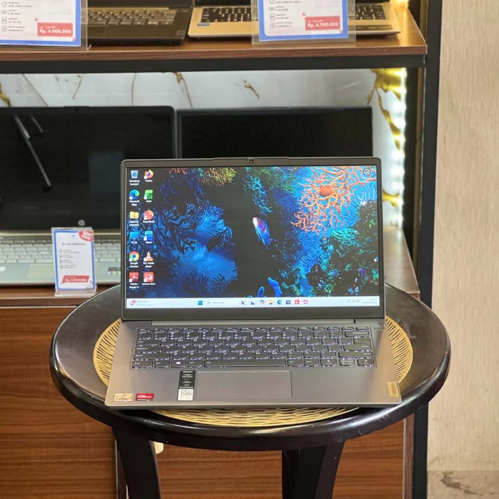 PROMO AMBYAR LENOVO IDEAPAD 3AMD RYZEN 5-5625U/SSD512GB/RAM8GB/MULUS