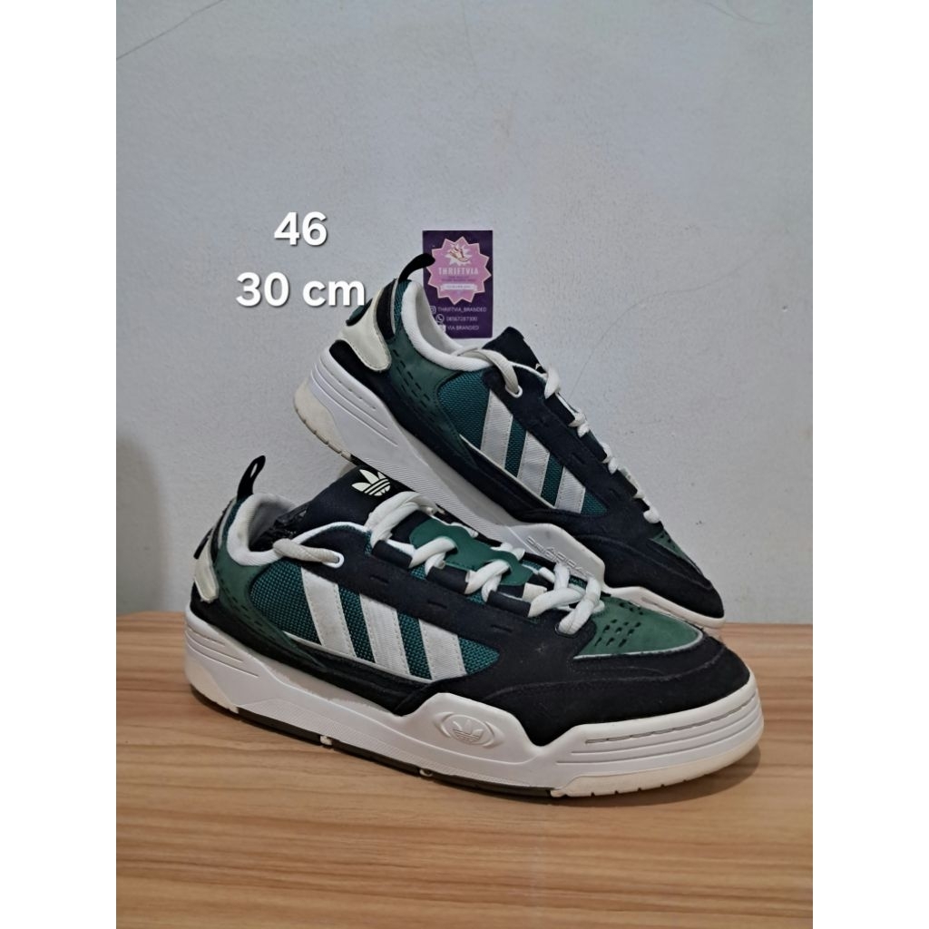 sepatu casual second size 46