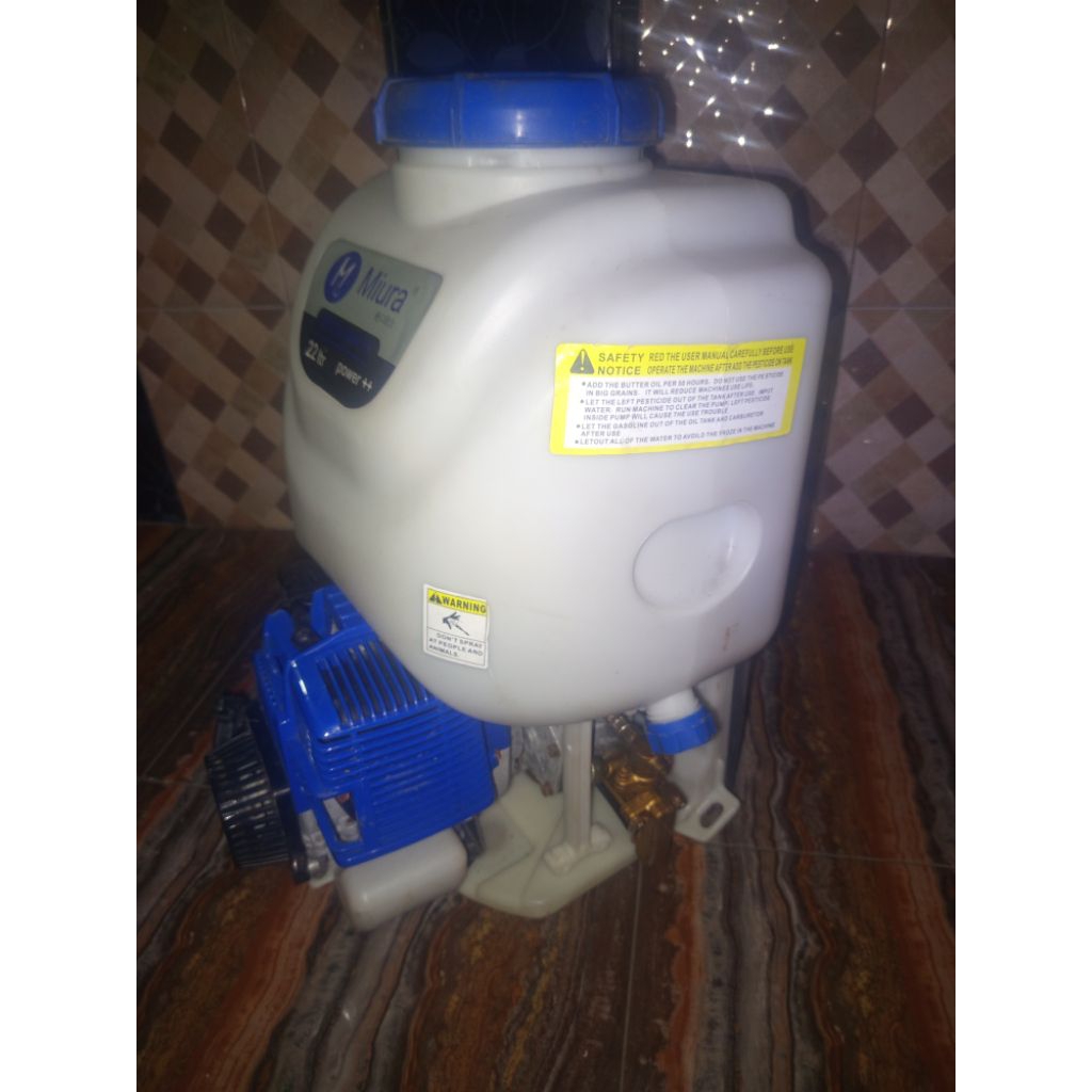 sprayer 4tak merk miura