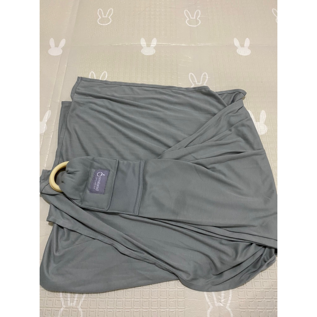 PRELOVED Gendongan Omiland (like new)
