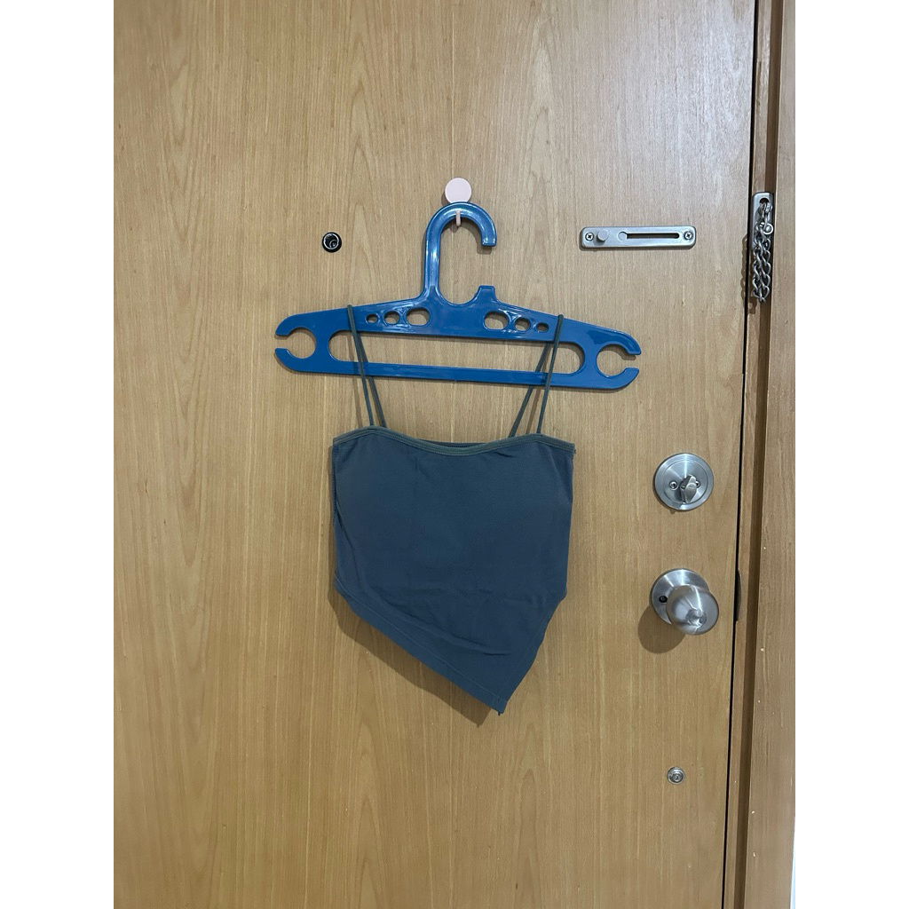 preloved - crop with bra pad