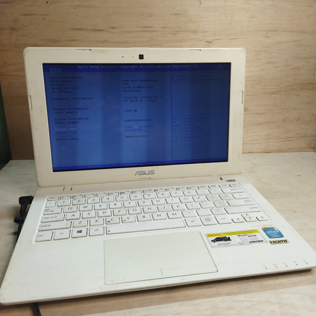 Laptop Notebook Asus X200CA