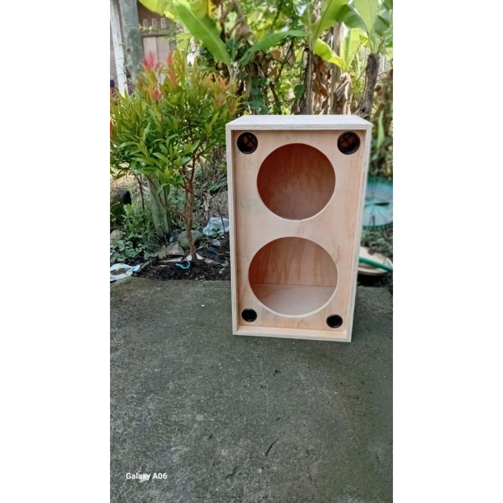 box speaker Double. 8 inch .triplek 12mm