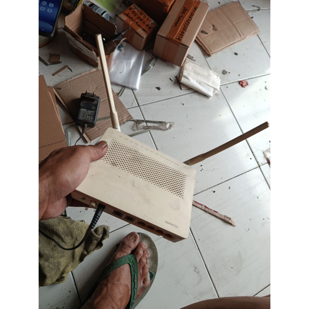 ROUTER HUAWEI HG8245H BEKAS NORMAL