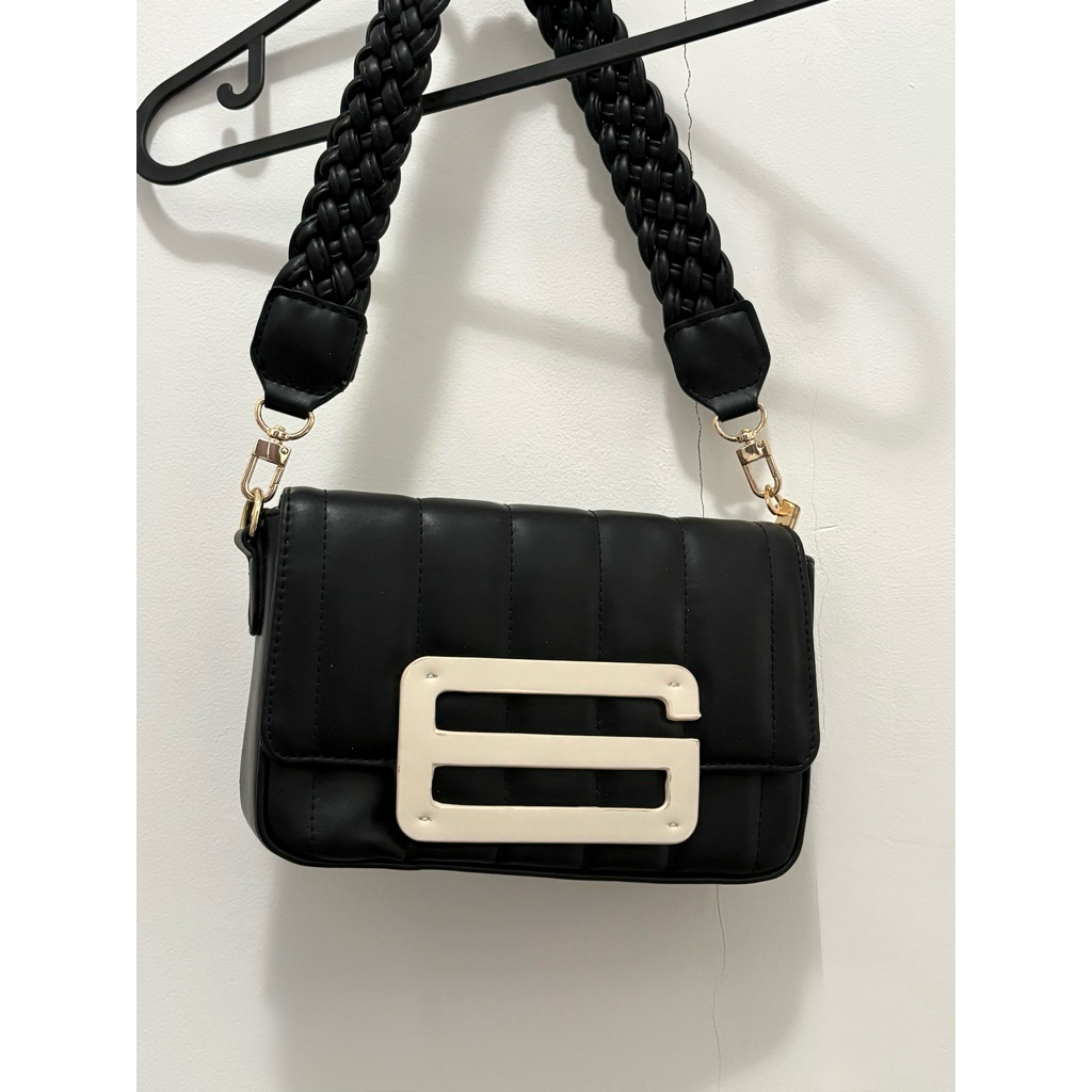 Tas preloved Gosh Hitam