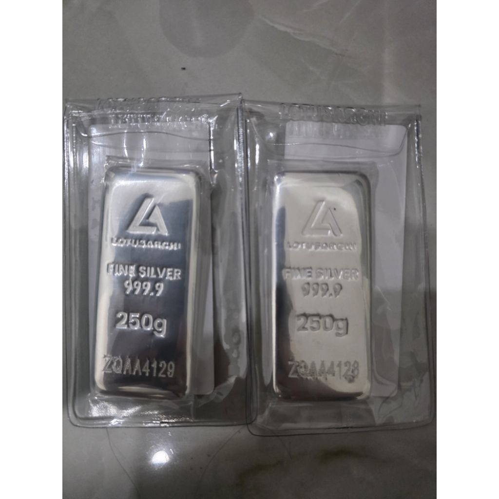 Lotus Archi Silver Bar 250 grm - Lotus Archi Perak Batangan 999,9