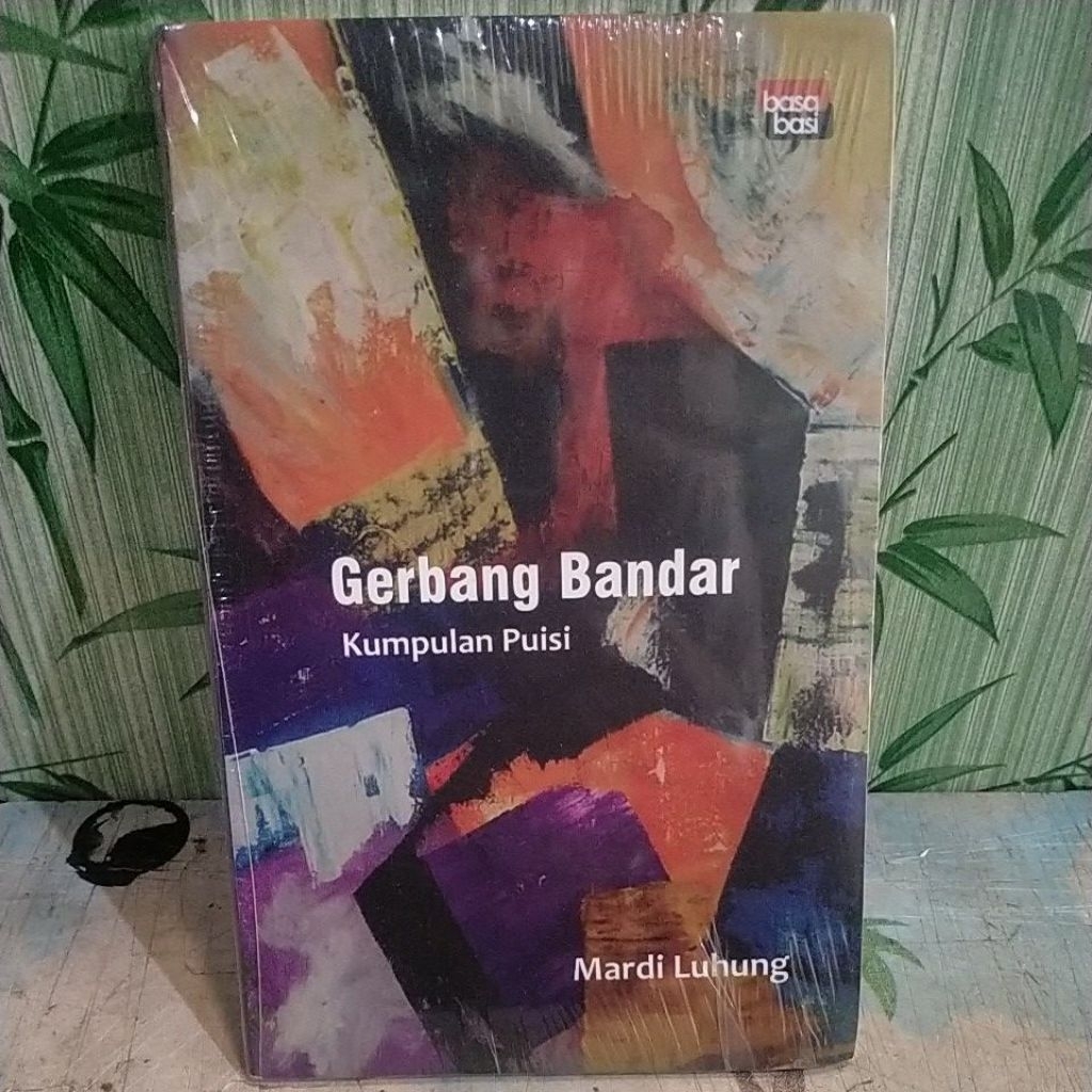 preloved puisi gerbang bandar mardi luhung
