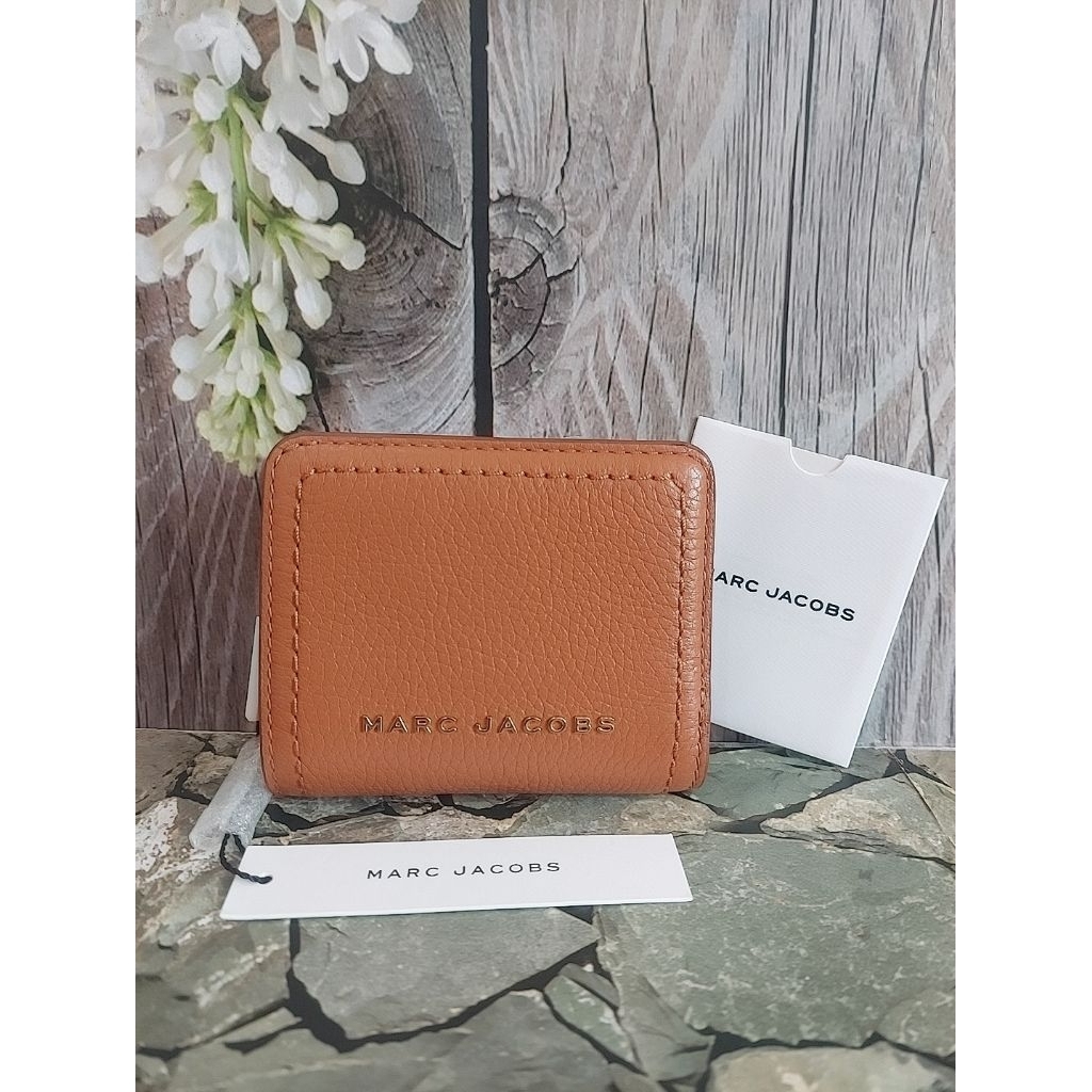 Marc Jacobs Wallet Smoke Almond Leather