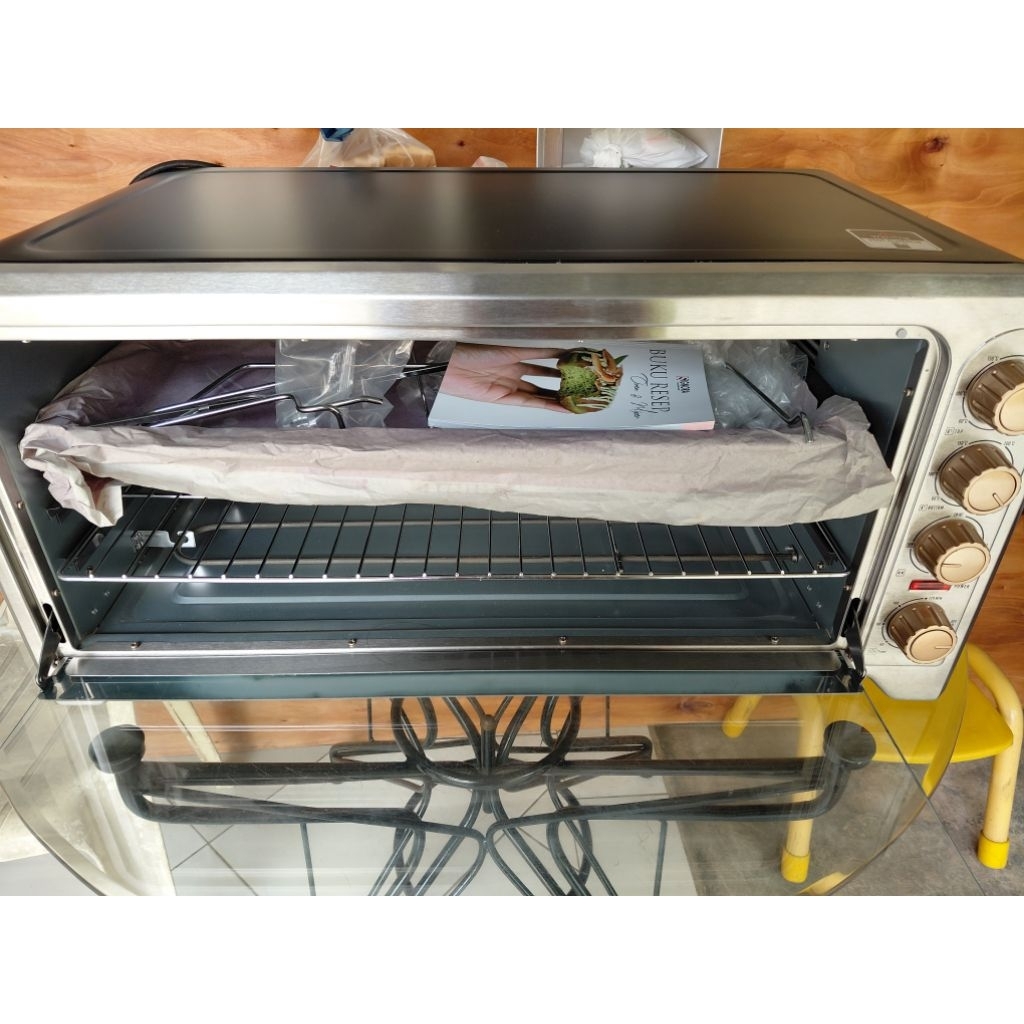 New oven signora galaxy 75L