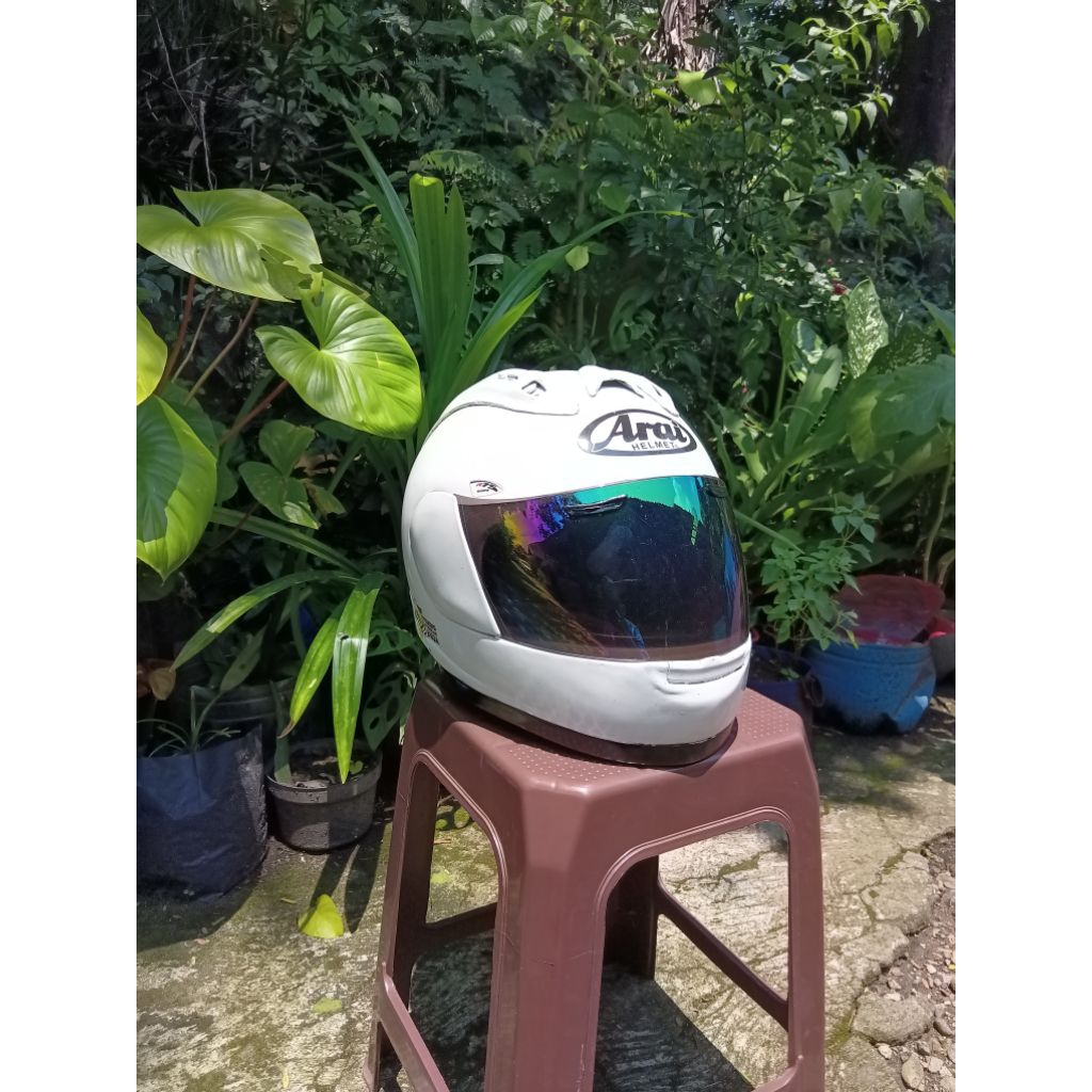 bukan helm Arai Rx7x rr5