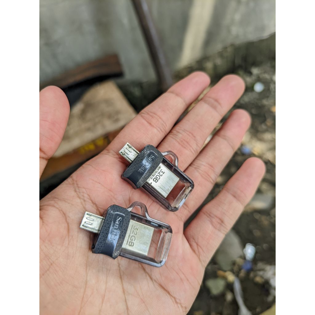 Sandisk Ori Official Store 32 GB otg micro