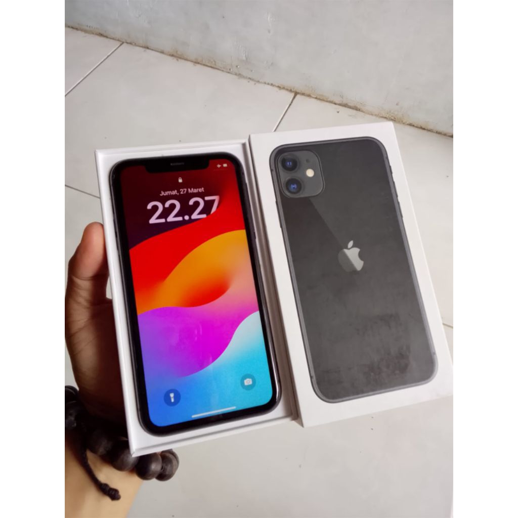 iPhone 11 64 ibox