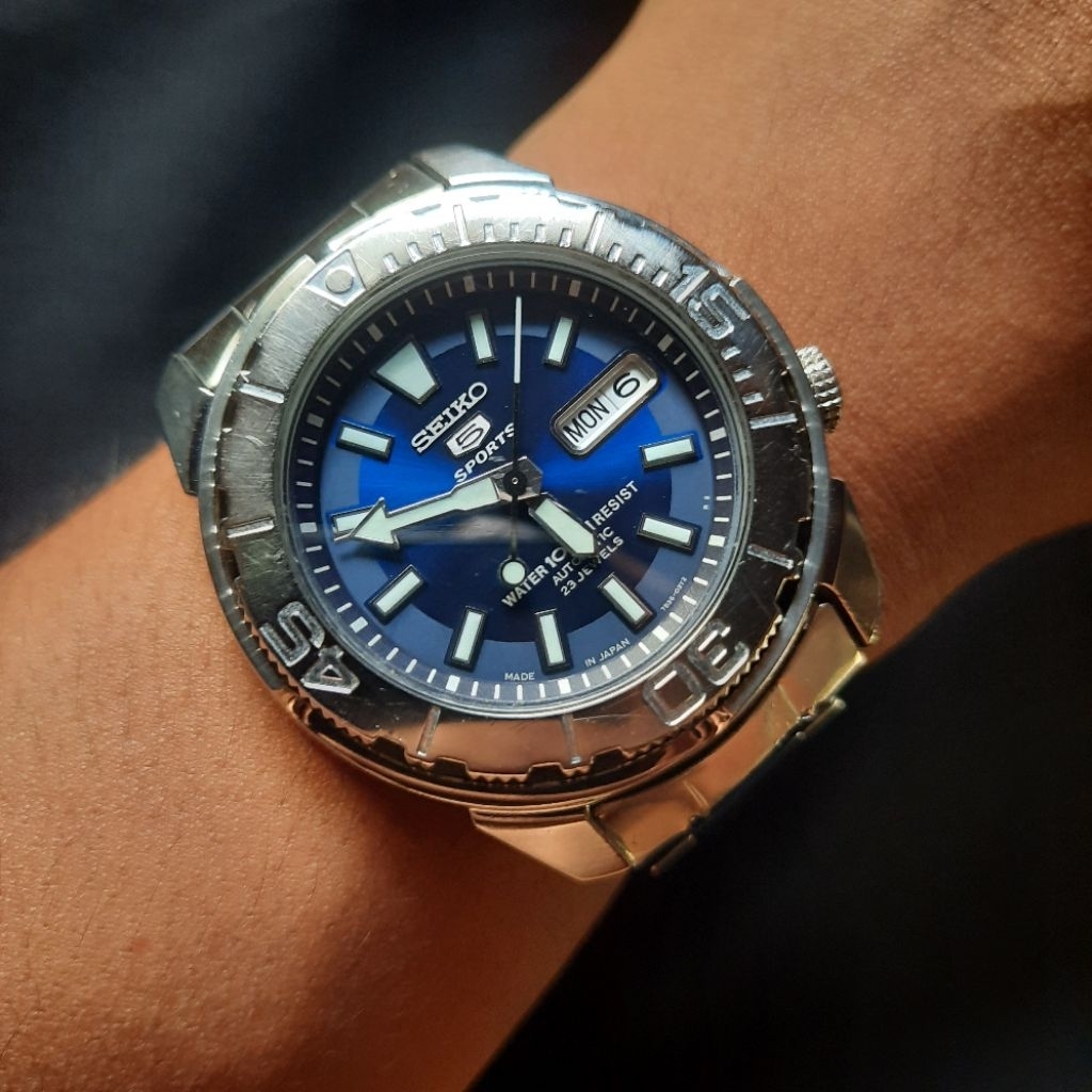 Seiko 5 Sports 7S36-02T0 SNZE93 Blue Dial AUTOMATIC 100% ORIGINAL