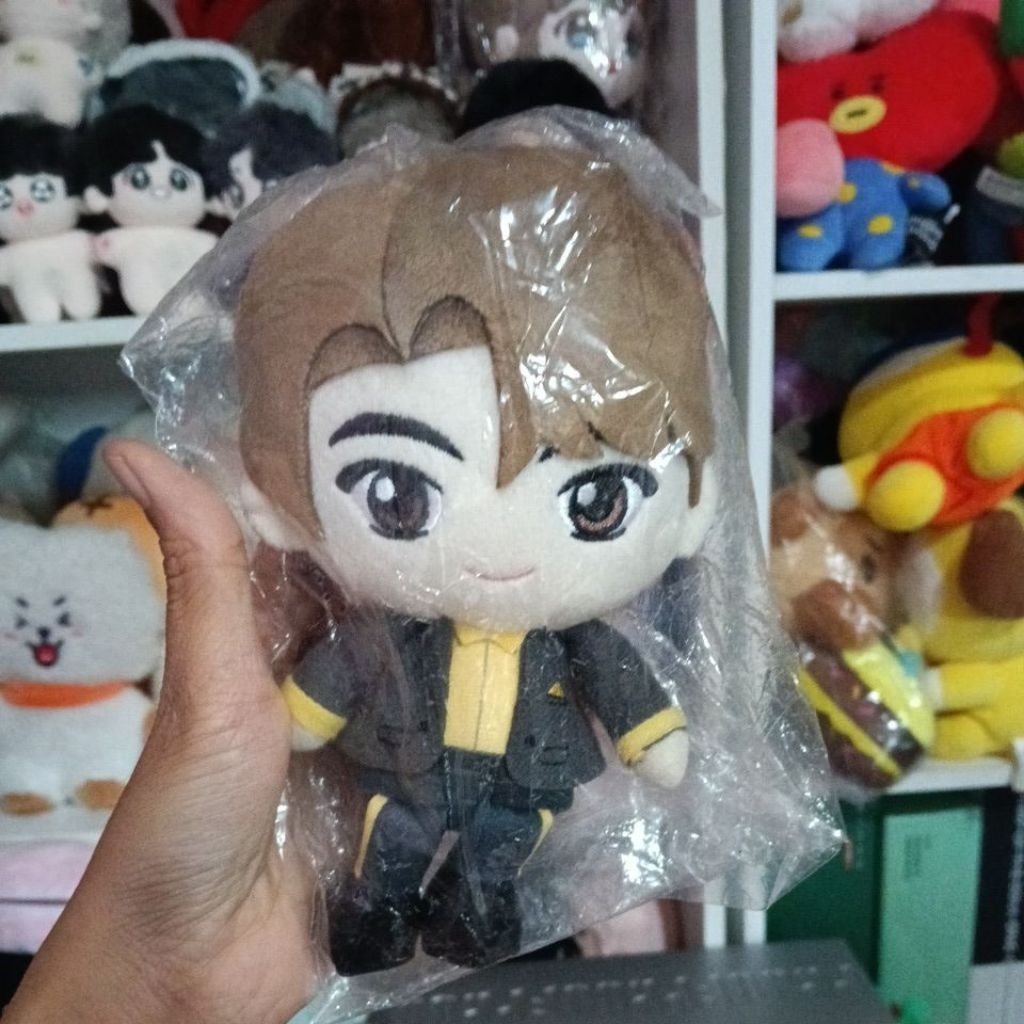 Ready_Mini Doll Jin Butter Official Tinytan (sealed)