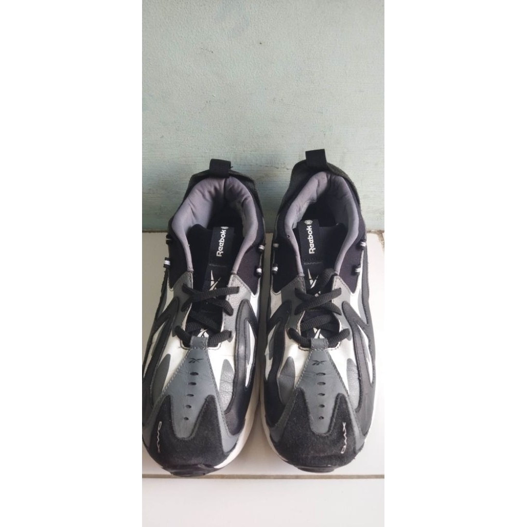 Sepatu second Reebok DMX 1200 size 44