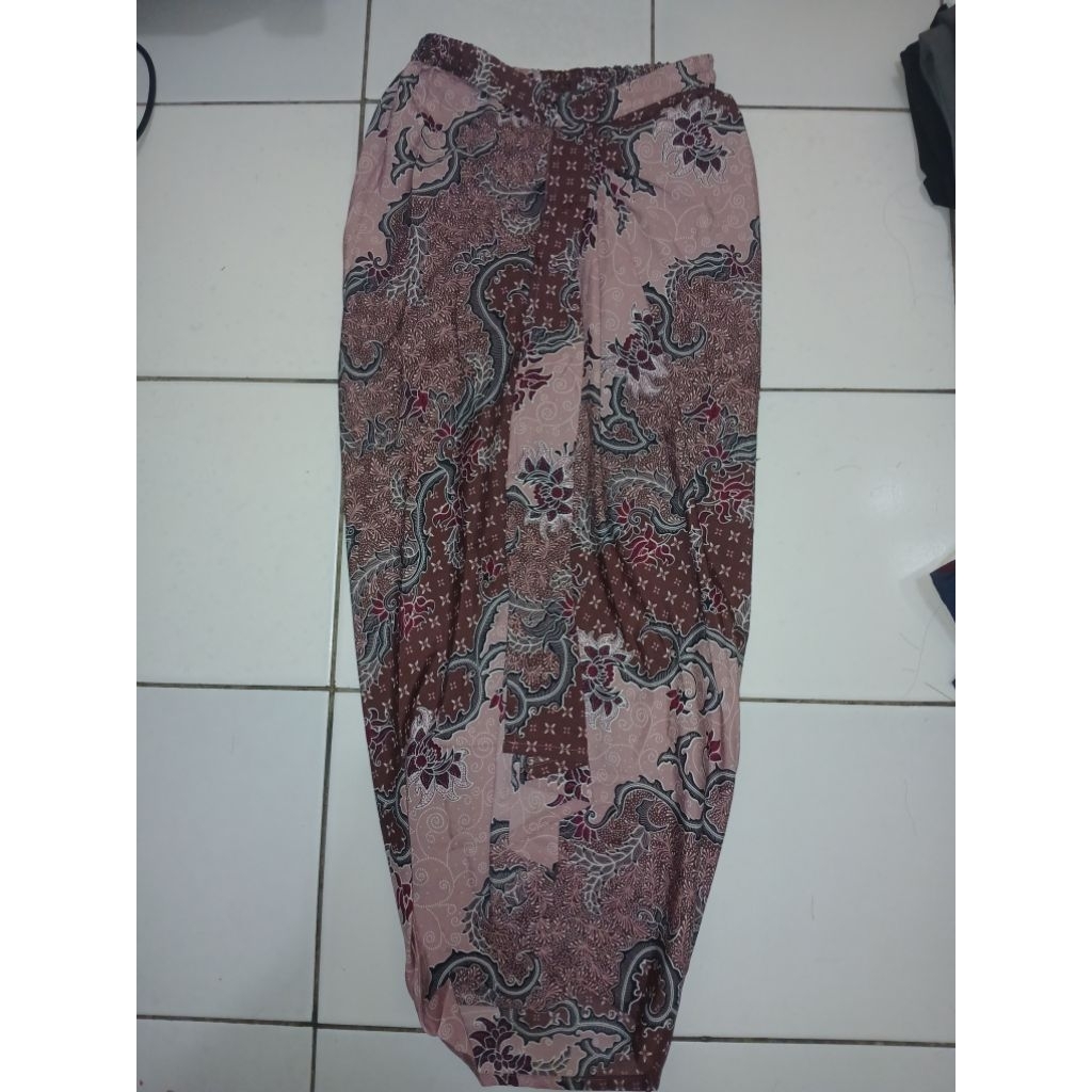 ROK BATIK (PRELOVED)